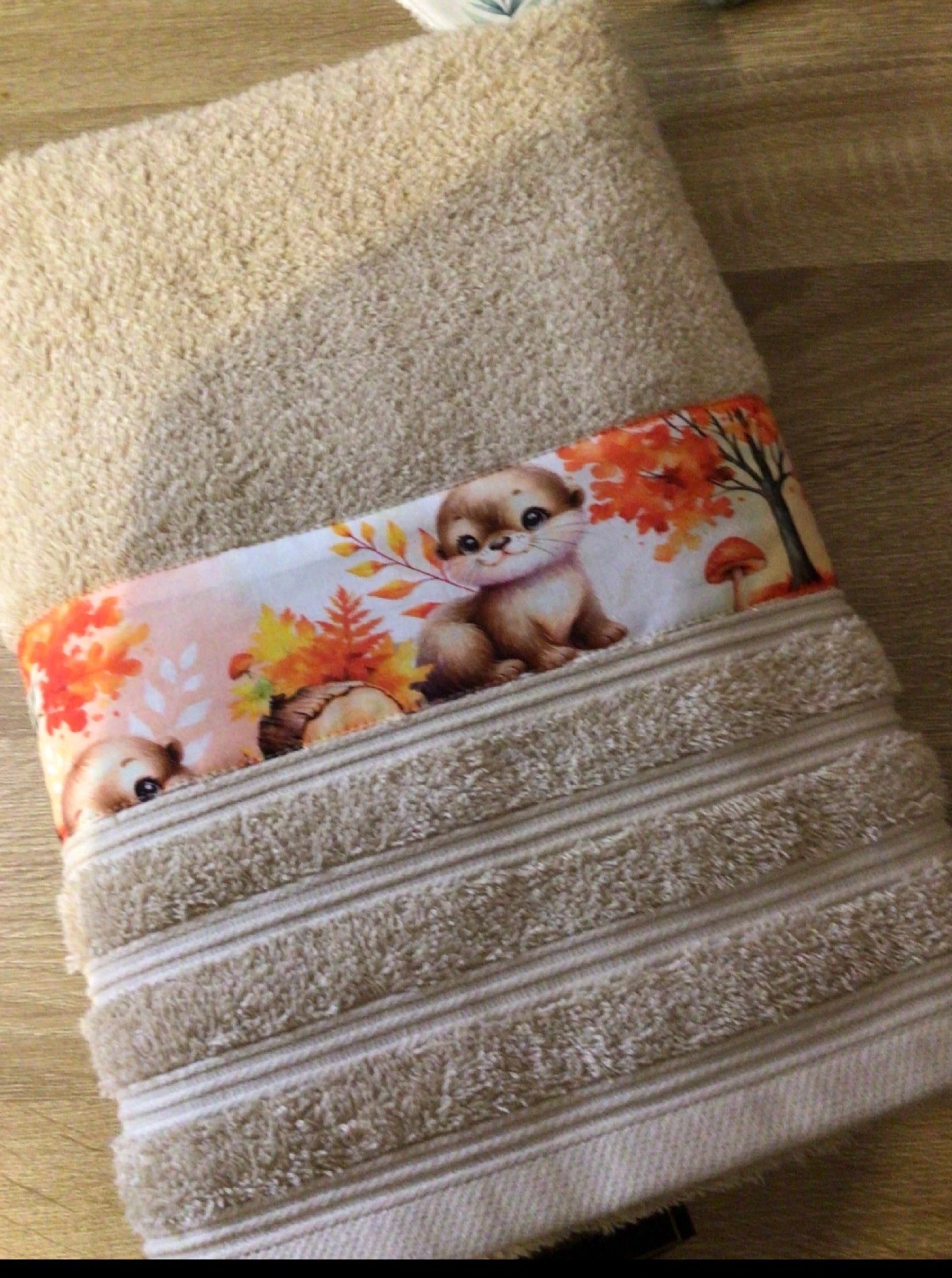 Serviette de bain loutre beige 